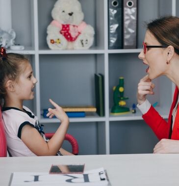 Terapia em Alterações de Fluência (Gagueira)